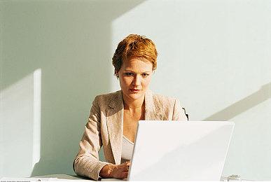 国产《学园构想家》销量破10万 91%好评、中秋更新